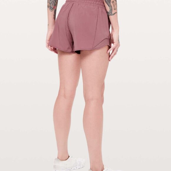 Lululemon Women's Hotty Hot Short II, Long 4", Spanish Rose, size 4 NWOT - Picture 3 of 8